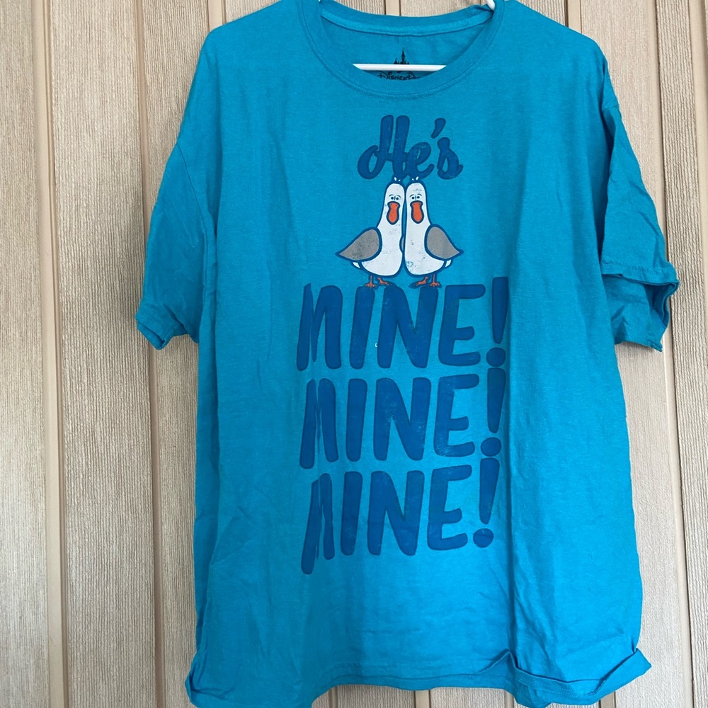 His and Hers matching Finding Nemo t-shirts - Picture 1 of 5